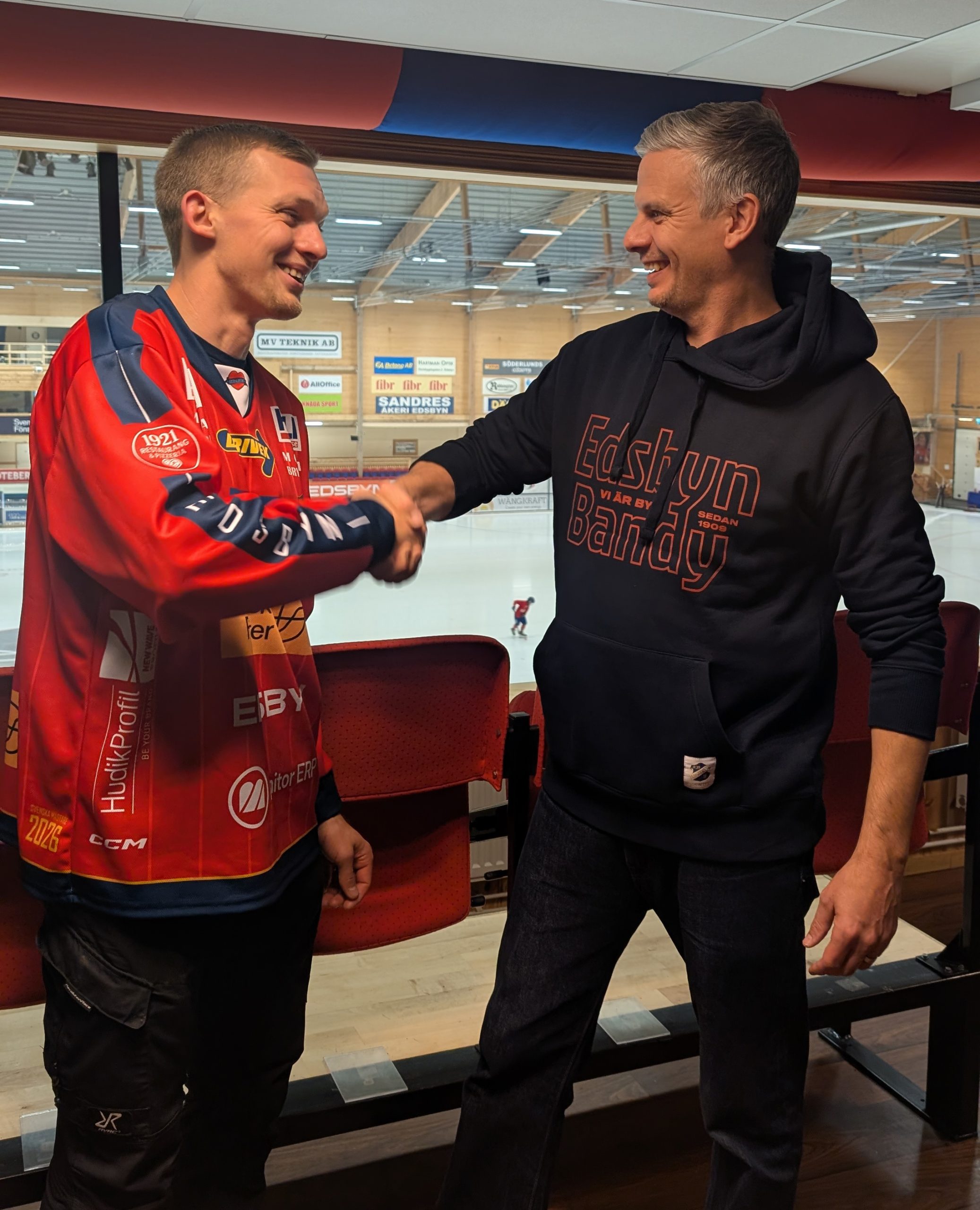 Oscar Wikblad klar till 2030!